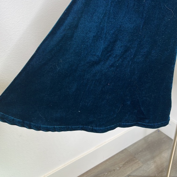 ๐น Persun Velour Bell Bottom Pull On Pants - Picture 3 of 4